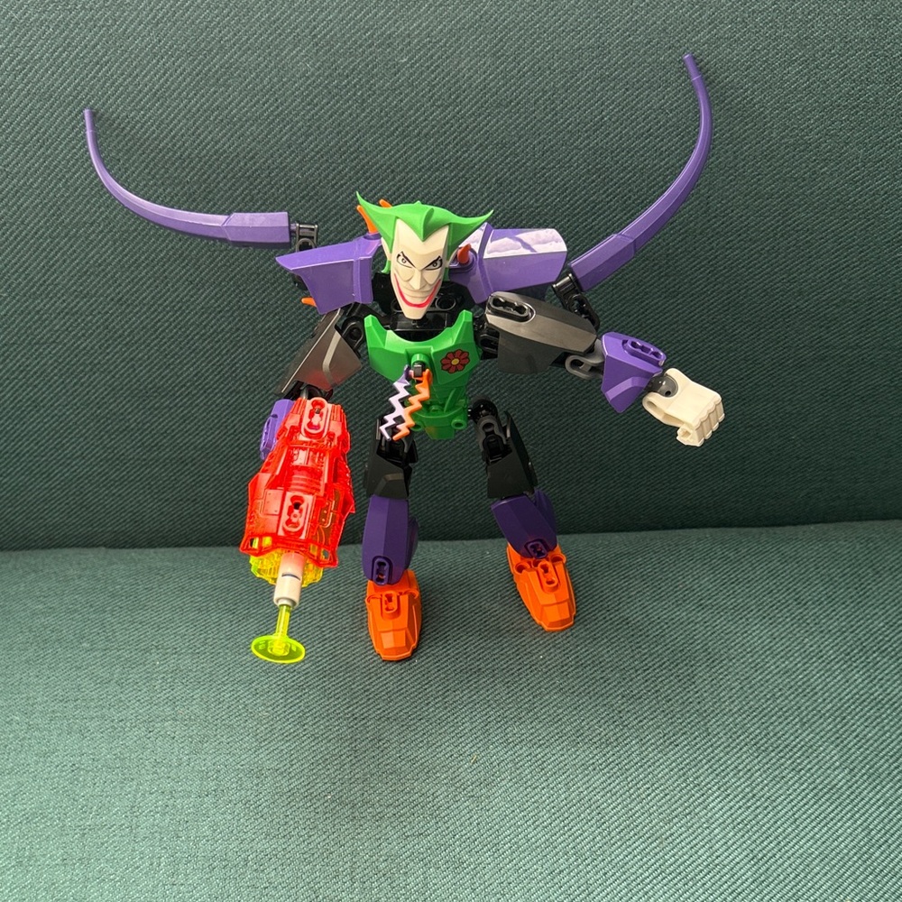 LEGO DC Universe Super Heroes The Joker (4527)